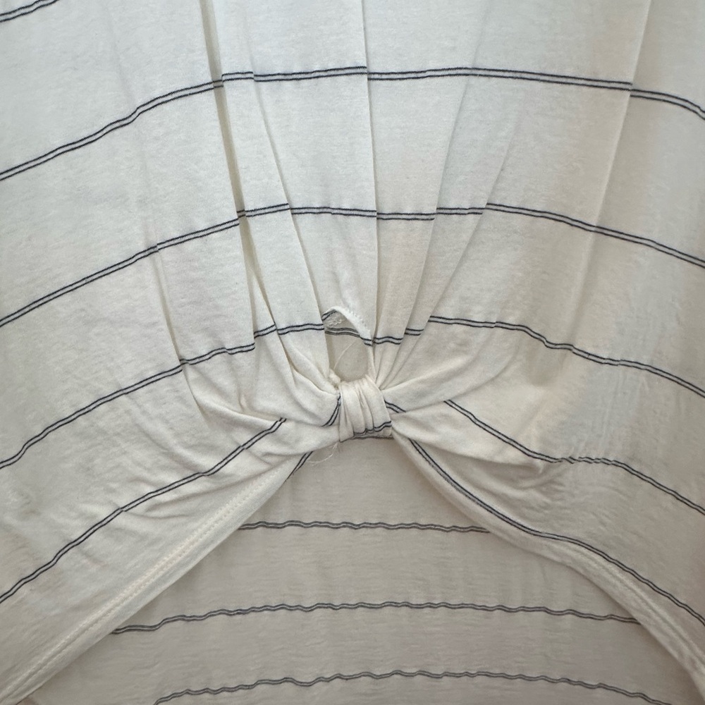 Striped Knot-Front Tee - Picture 4 of 4
